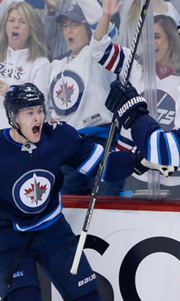 Jets beat Wild 4-1 to take 2-0 series lead